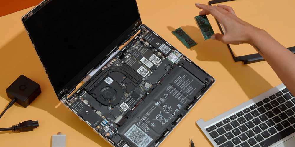 How To Assemble A Laptop